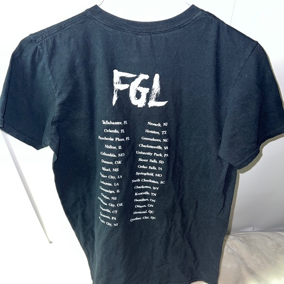 FGL Florida Georgia Line Adult T-Shirt Size Medium Black Country Music Concert - Picture 3 of 5